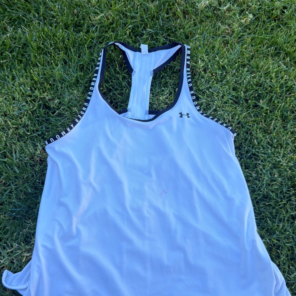 Under Armour Women's White and Black Tank Top